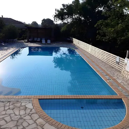 Kitchenette Pool 1 Gouvia